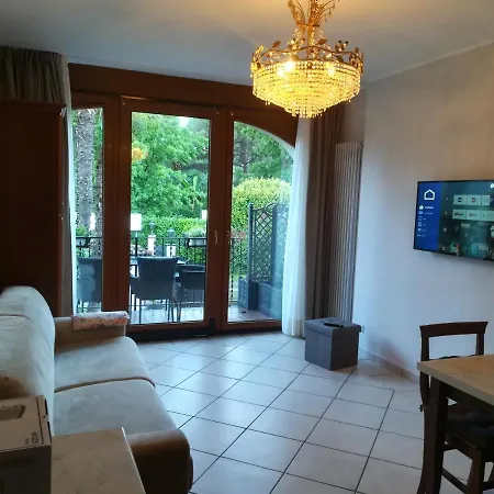 Lejlighedshotel Margherita With Pool & Hydromassage Cannobio