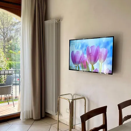 Margherita With Pool & Hydromassage Hotel apartamentowy 3*