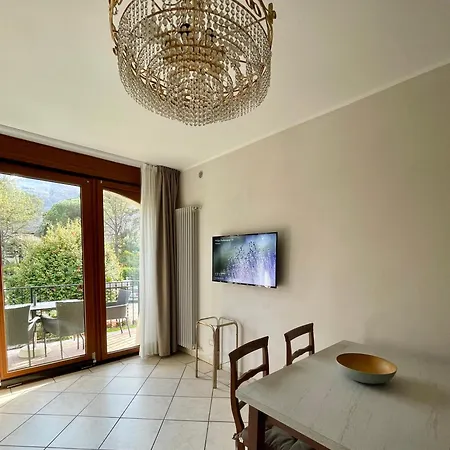 Margherita With Pool & Hydromassage 3* Cannobio