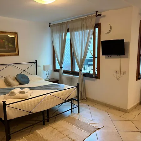 Margherita With Pool & Hydromassage 3*