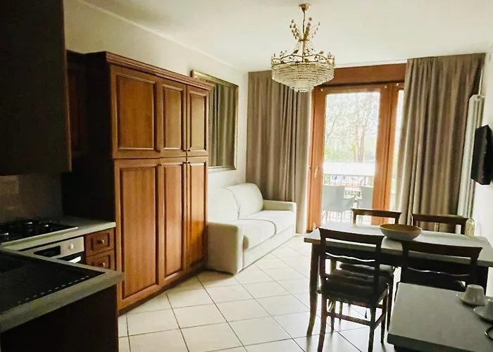 Aparthotel Margherita With Pool & Hydromassage